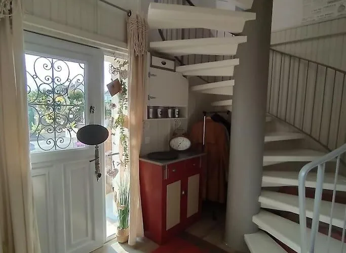 Maison Entière 5 à 10mn à Pied De L'entrée Principale Du Circuit 24h Du Mans Le Mans