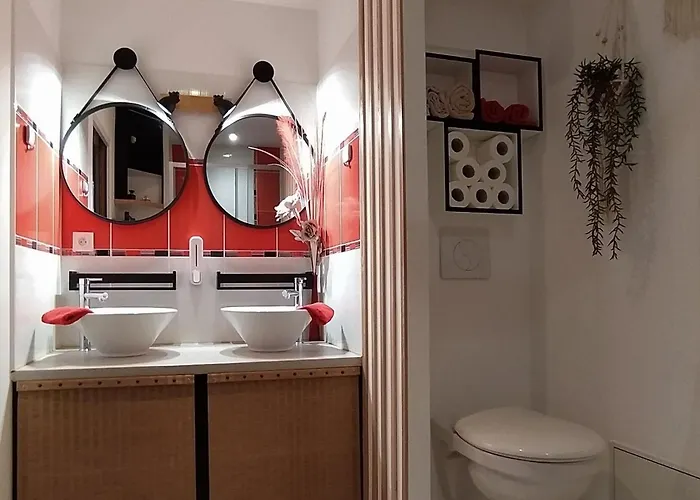 Maison Entière 5 à 10mn à Pied De L'entrée Principale Du Circuit 24h Du Mans Hébergement de vacances *